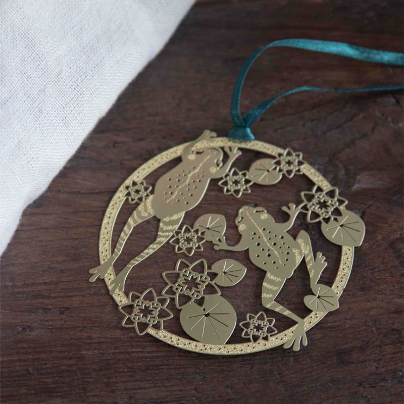 Pluto Design - Hengedekorasjon - Frogs